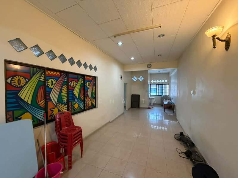 Kedai untuk Dijual di Taman Merak (Bukit Baru) - Ramona Tan - PropertyGuru.com.my