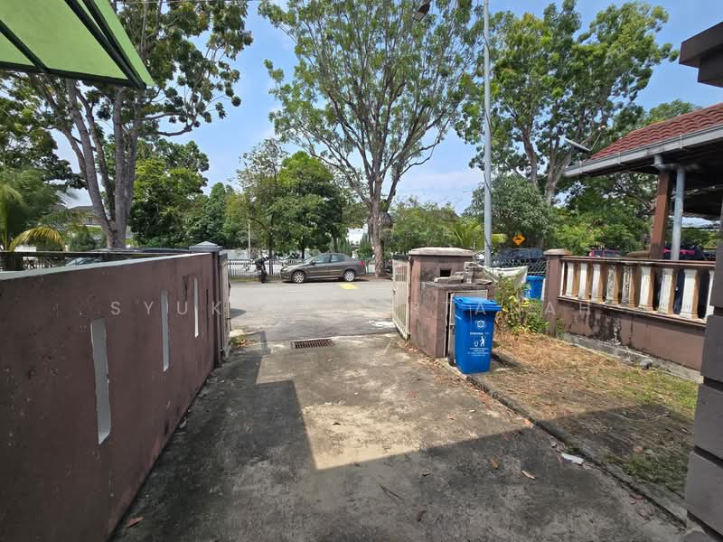 2-storey Terraced House for Sale in Shah Alam (Selangor) - Syukor Hartanah - Exterior - PropertyGuru.com.my