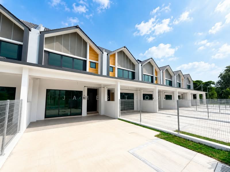 2-storey Terraced House for Sale in Taman Bunga Raya (Klang) - James Teoh - Exterior - PropertyGuru.com.my