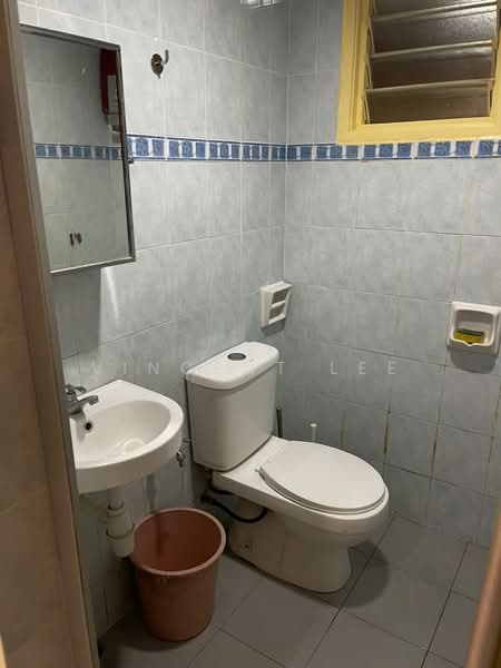 Condominium for Rent at Sri Pandan - Vincent Lee - Bathroom - PropertyGuru.com.my