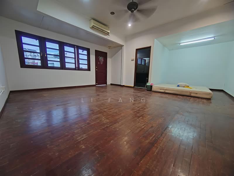Rumah Berkembar untuk Dijual di Batu Uban (Gelugor) - Li Fang - Living Room - PropertyGuru.com.my