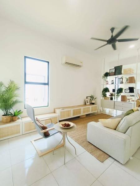 Semi-Detached House for Sale in Rumah Berkembar Setingkat di Pendang Kedah (Pendang) - Ching Hsian Lim - Living Room - PropertyGuru.com.my
