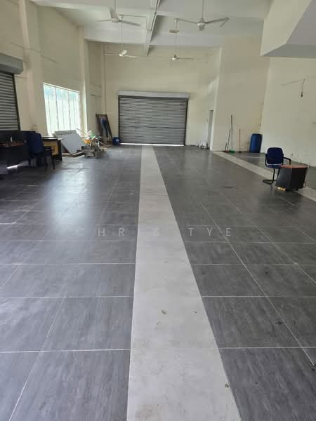 Shop for Rent in Kampung Medan (Petaling Jaya) - Chris Tye - Interior - PropertyGuru.com.my