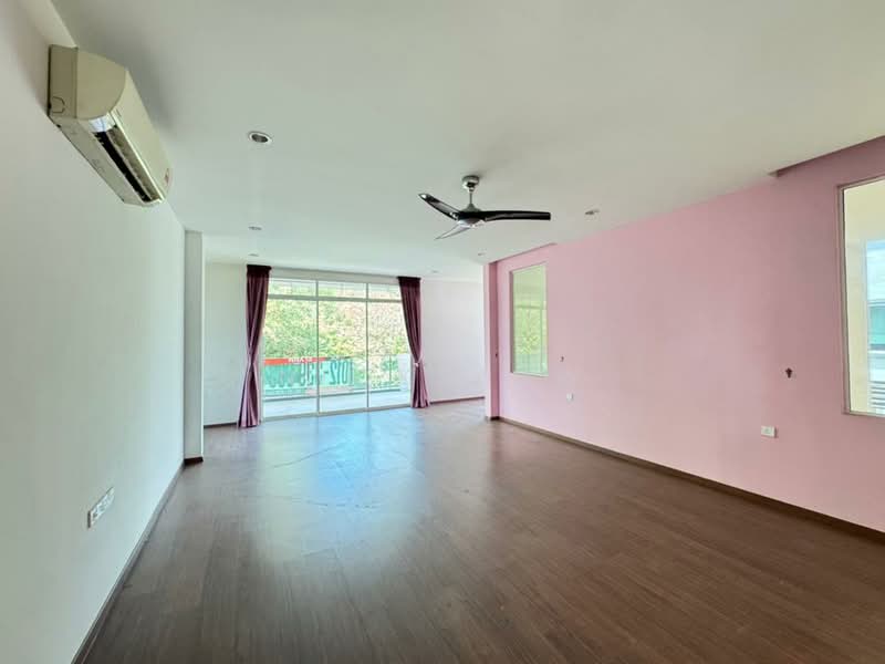 Rumah Banglo untuk Disewa di Kota Emerald (Rawang) - Nick Yow - Living Room - PropertyGuru.com.my