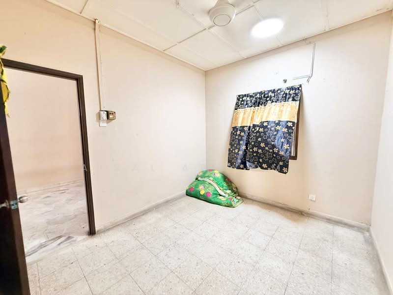 1-storey Terraced House for Sale in Bandar Baru Sungai Buloh (Sungai Buloh) - Faisal Abu Omar - Interior - PropertyGuru.com.my