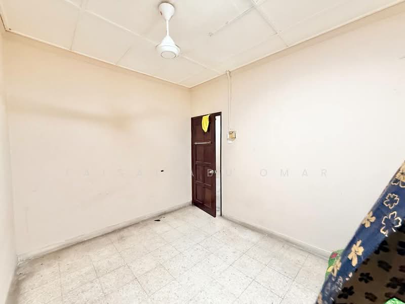 1-storey Terraced House for Sale in Bandar Baru Sungai Buloh (Sungai Buloh) - Faisal Abu Omar - Interior - PropertyGuru.com.my