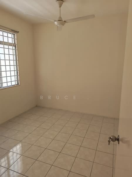 Kondominium untuk Dijual di Platinum Hill PV 3 - Bruce . - Interior - PropertyGuru.com.my