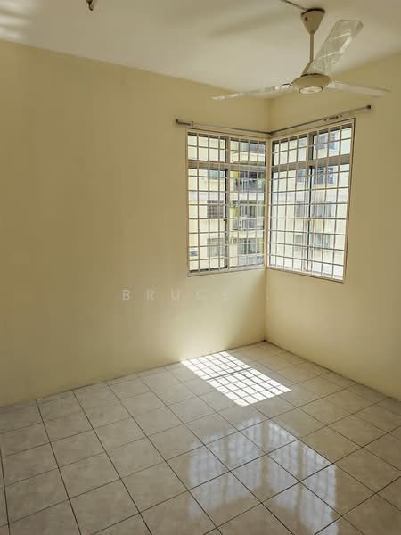 Kondominium untuk Dijual di Platinum Hill PV 3 - Bruce . - Interior - PropertyGuru.com.my