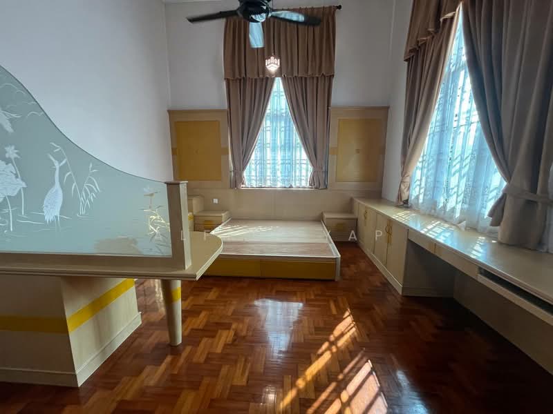 Cluster House for Rent in Taman Gaya (Ulu Tiram) - Alfred Yap - Bedroom - PropertyGuru.com.my