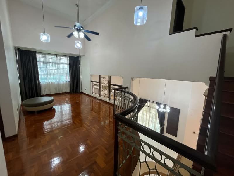 Cluster House for Rent in Taman Gaya (Ulu Tiram) - Alfred Yap - Living Room - PropertyGuru.com.my