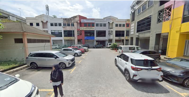 Shop for Sale in Wangsa Maju (Kuala Lumpur) - King Wha - Exterior - PropertyGuru.com.my
