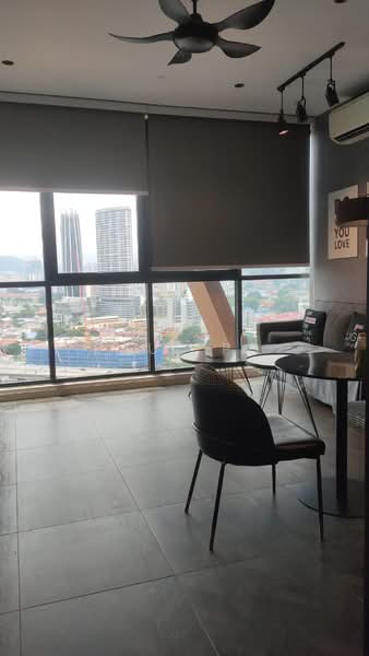 Servis Apartment untuk Disewa di Scarletz Suites @ KL City Centre - Paul Po - Living Room - PropertyGuru.com.my