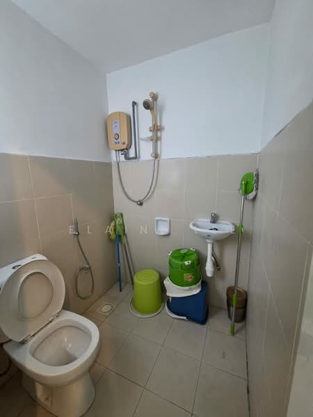 Condominium for Rent at Menjalara 18 - Elaine Lee - Bathroom - PropertyGuru.com.my