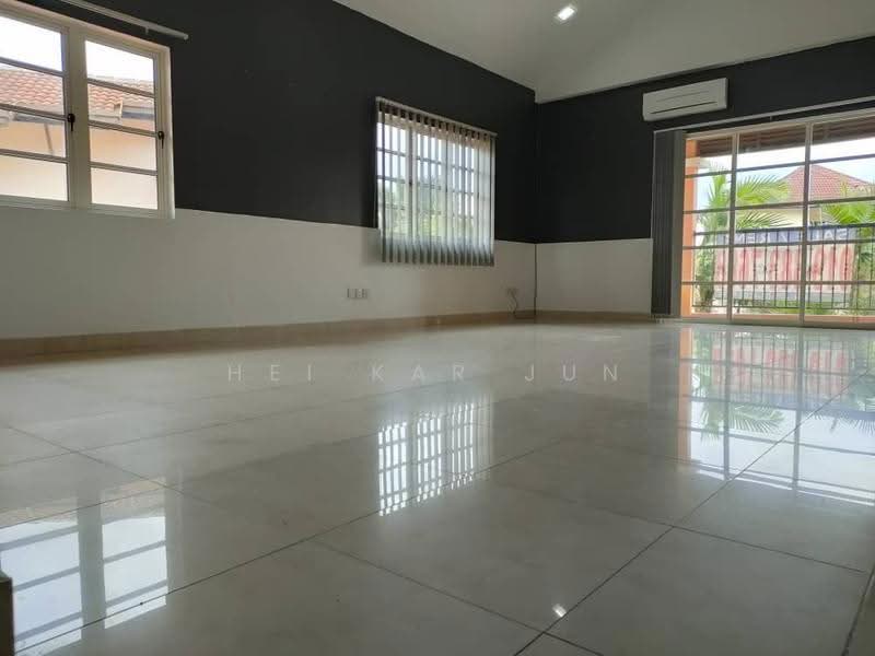 Bungalow House for Sale in Ampang Jaya (Ampang) - Hei Kar Jun - Living Room - PropertyGuru.com.my
