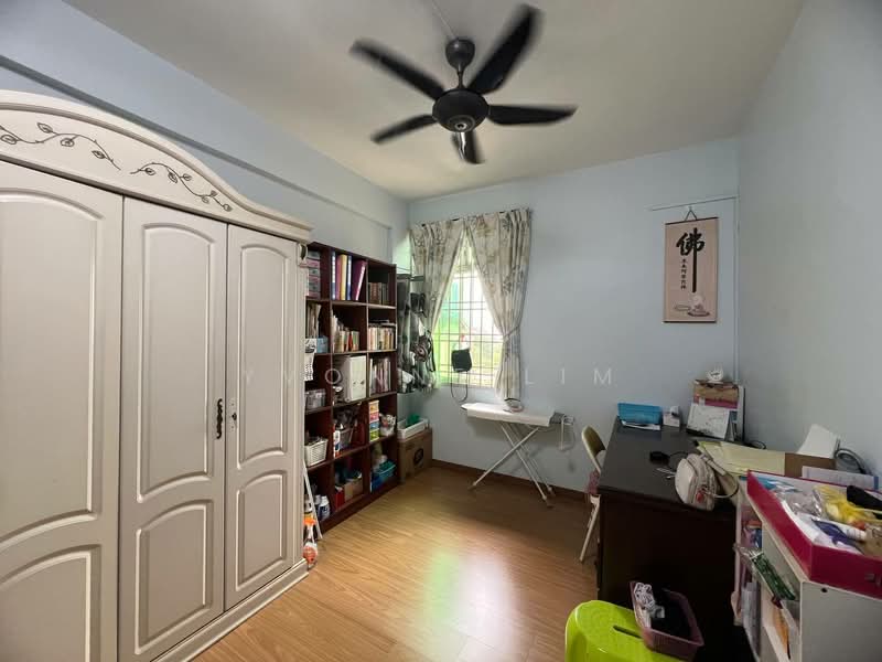 Service Residence for Sale at Bayu Puteri 1 - Yvonne Lim - PropertyGuru.com.my