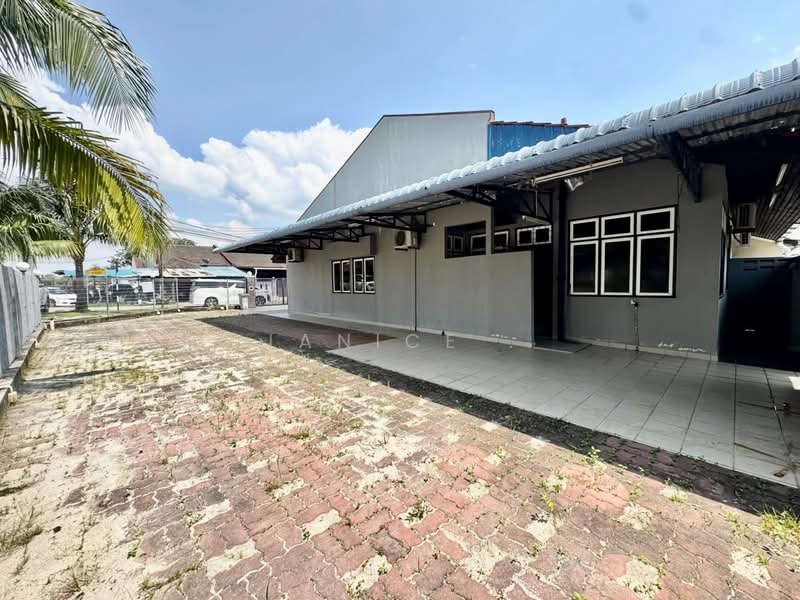 Terraced House for Sale in Taman Daya (Johor Bahru) - Janice . - PropertyGuru.com.my
