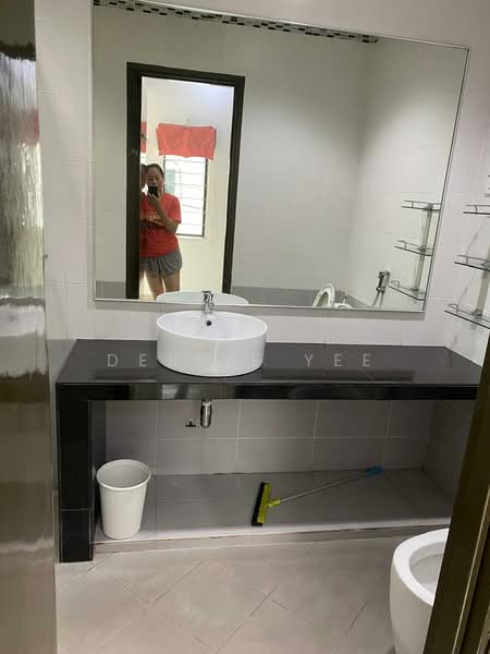 Rumah Teres 2-Tingkat untuk Dijual di Taman Cempaka (Ampang) - Debbie Yee - Bathroom - PropertyGuru.com.my
