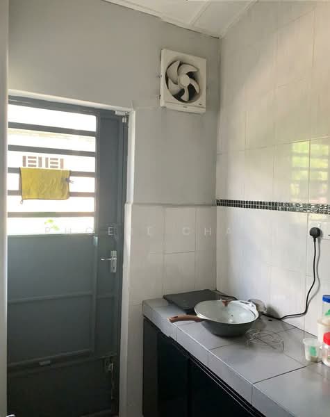 1-storey Terraced House for Sale in Ipoh (Perak) - Phoebe Chang - Kitchen - PropertyGuru.com.my