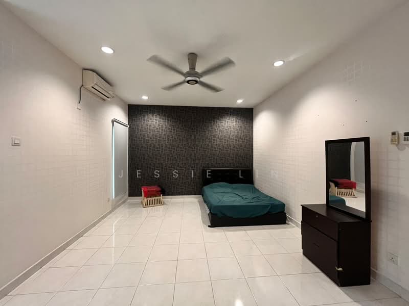 Rumah Teres 2 Tingkat untuk Dijual di Damansara Damai (Selangor) - Jessie Lin - PropertyGuru.com.my