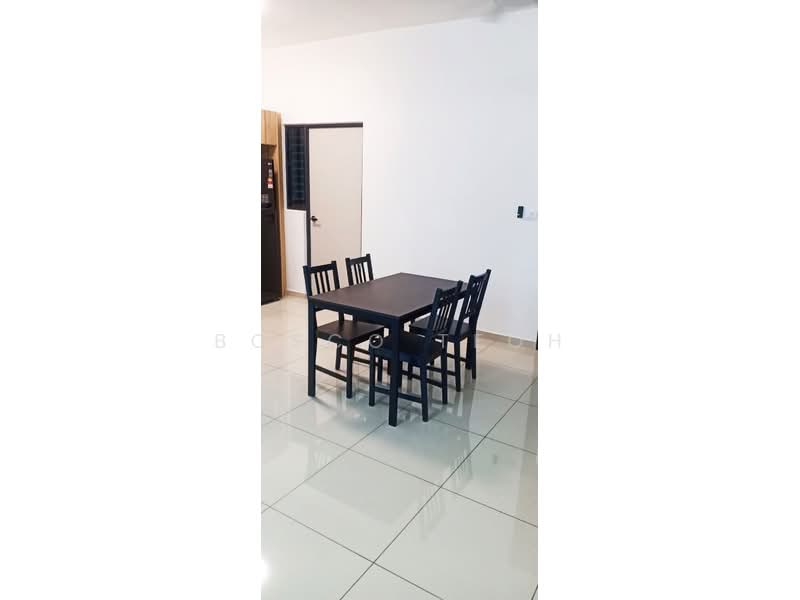 Kondominium untuk Disewa di Waterside Residence - Bosco Teoh - Dining Room - PropertyGuru.com.my