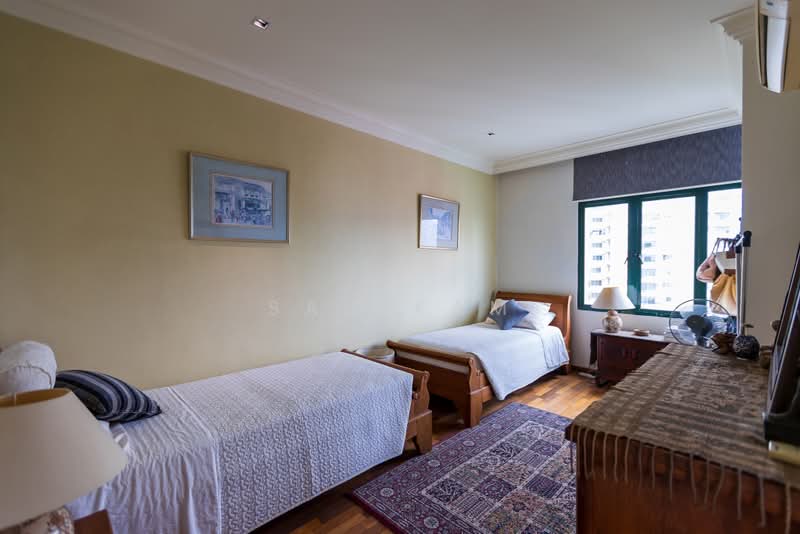 Kondominium untuk Dijual di Sri Golden Bay Condominium - Sam Kam - Bedroom - PropertyGuru.com.my