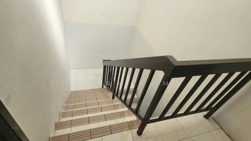 Rumah Teres 2 Tingkat untuk Disewa di Taman Universiti Bangi (Kajang) - Faridah Samah - Corridor - PropertyGuru.com.my