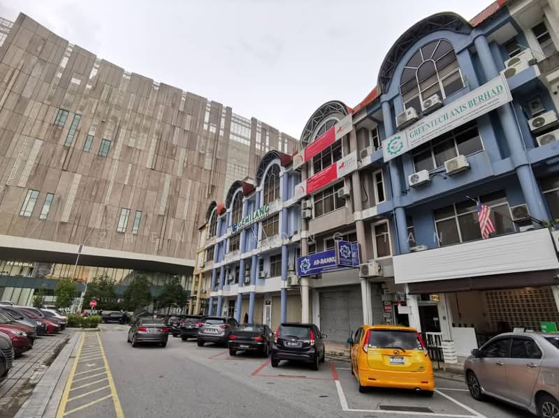 Shop for Rent in Ulu Kelang (Selangor) - Zheng Hong Tan - Exterior - PropertyGuru.com.my