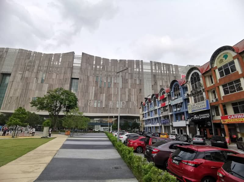 Shop for Rent in Ulu Kelang (Selangor) - Zheng Hong Tan - Exterior - PropertyGuru.com.my