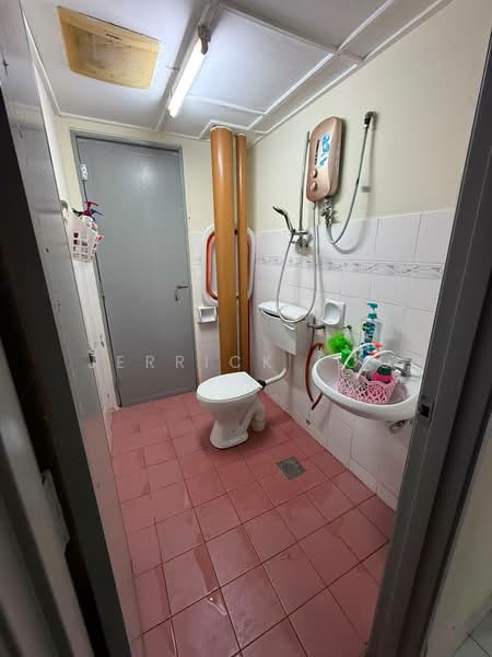 Apartment for Sale at Vista Saujana - Jerrick Foo - Bathroom - PropertyGuru.com.my