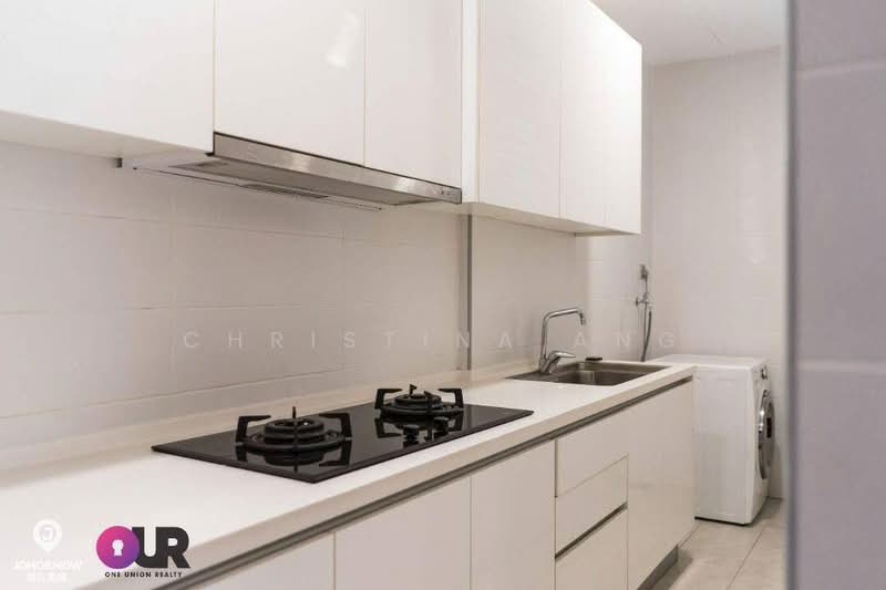 Service Residence for Sale at Paragon Residences @ Straits View - Christina Ang - Kitchen - PropertyGuru.com.my