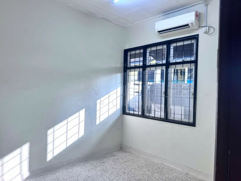 Rumah Teres 1 Tingkat untuk Dijual di Taman Daya (Johor Bahru) - Karl Lim - Interior - PropertyGuru.com.my