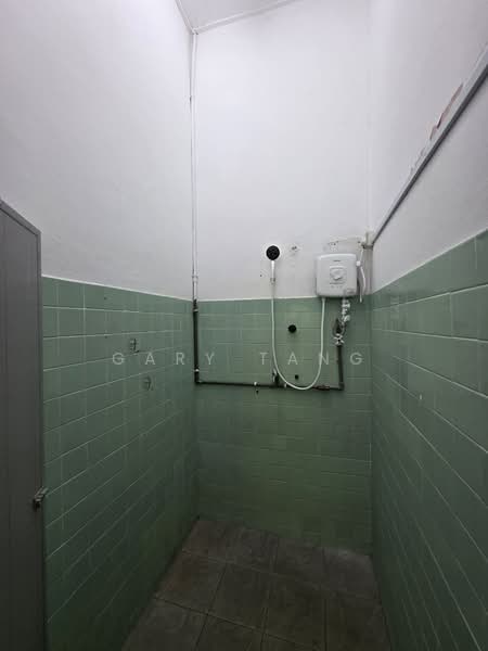 Rumah Teres 1 Tingkat untuk Dijual di Taman Canning (Ipoh) - Gary Tang - Bathroom - PropertyGuru.com.my