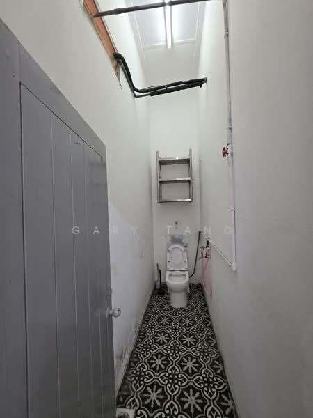 Rumah Teres 1 Tingkat untuk Dijual di Taman Canning (Ipoh) - Gary Tang - Bathroom - PropertyGuru.com.my