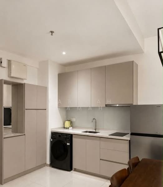 Service Residence for Rent at BeCentral @ i-City - Faridah Samah - Kitchen - PropertyGuru.com.my