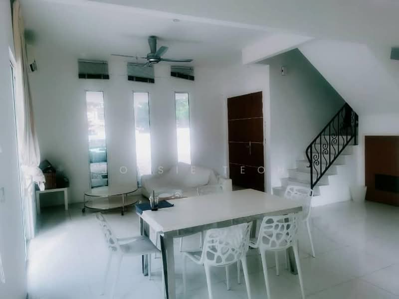 3-storey Terraced House for Rent in Butterworth (Penang) - Jossie Teoh - Living Room - PropertyGuru.com.my