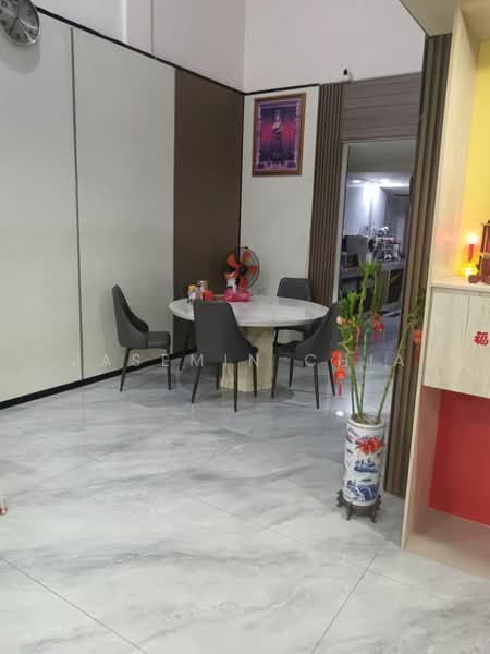 2-storey Terraced House for Sale in Taman Sri Segambut (Segambut) - Jasemin Chia - Dining Room - PropertyGuru.com.my