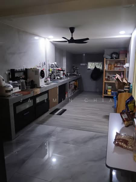 2-storey Terraced House for Sale in Taman Sri Segambut (Segambut) - Jasemin Chia - Kitchen - PropertyGuru.com.my