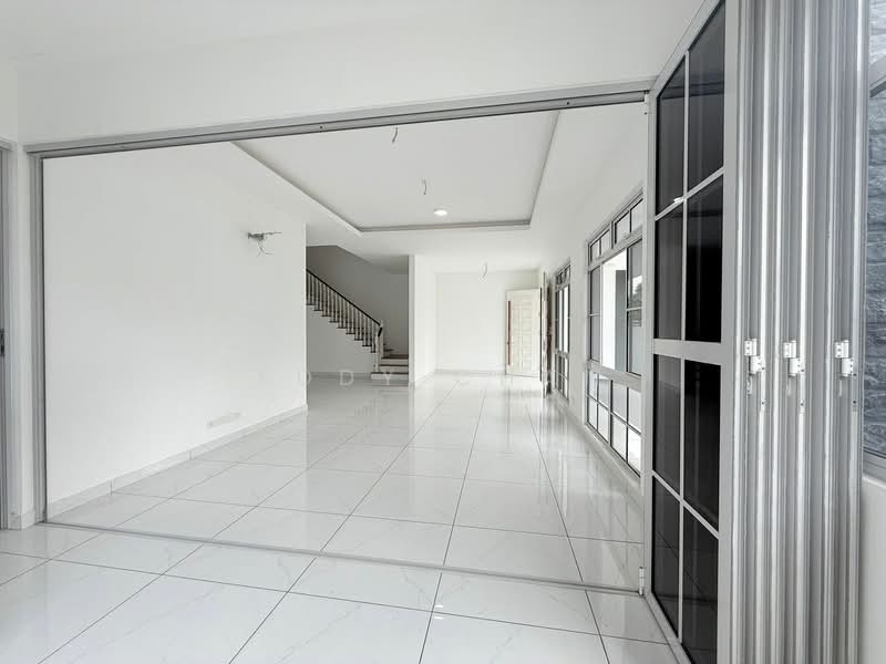 Cluster House for Sale in Taman Ekoflora (Johor Bahru) - Eddy Chan - Living Room - PropertyGuru.com.my