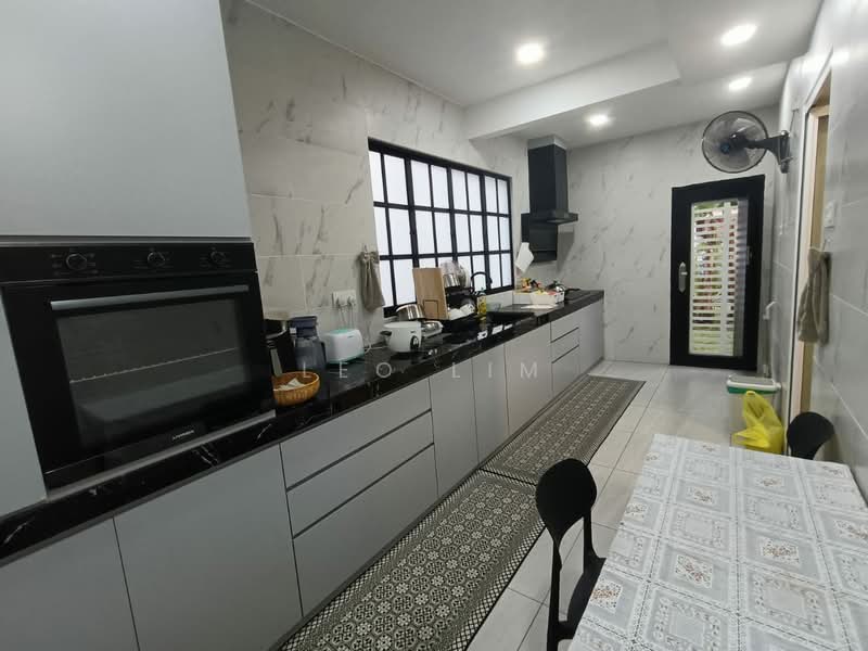 2-storey Terraced House for Sale in Taman Bukit Belimbing (Balakong) - Leo Lim - Kitchen - PropertyGuru.com.my