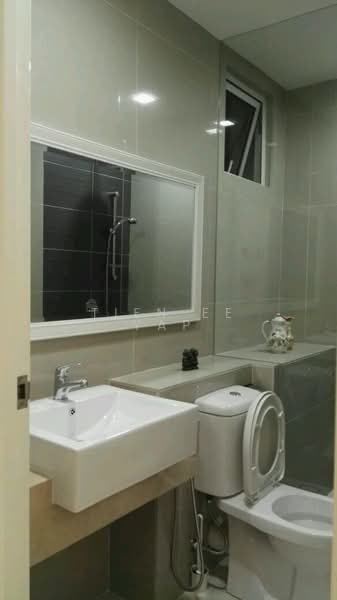 Servis Apartment untuk Disewa di Desa Green - Tien Ee Yap - Bathroom - PropertyGuru.com.my