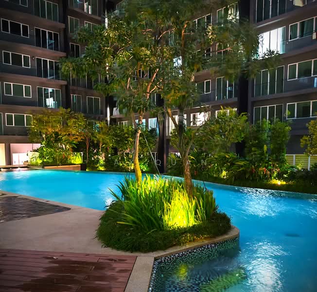 Condominium for Rent at QuayWest Residence - Jax Quan - Exterior - PropertyGuru.com.my