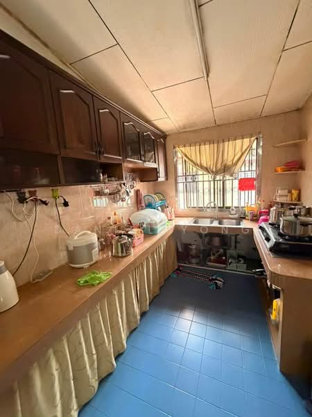 Rumah Teres 1 Tingkat untuk Dijual di Taman Rinting (Masai) - Daniel Yong - Kitchen - PropertyGuru.com.my