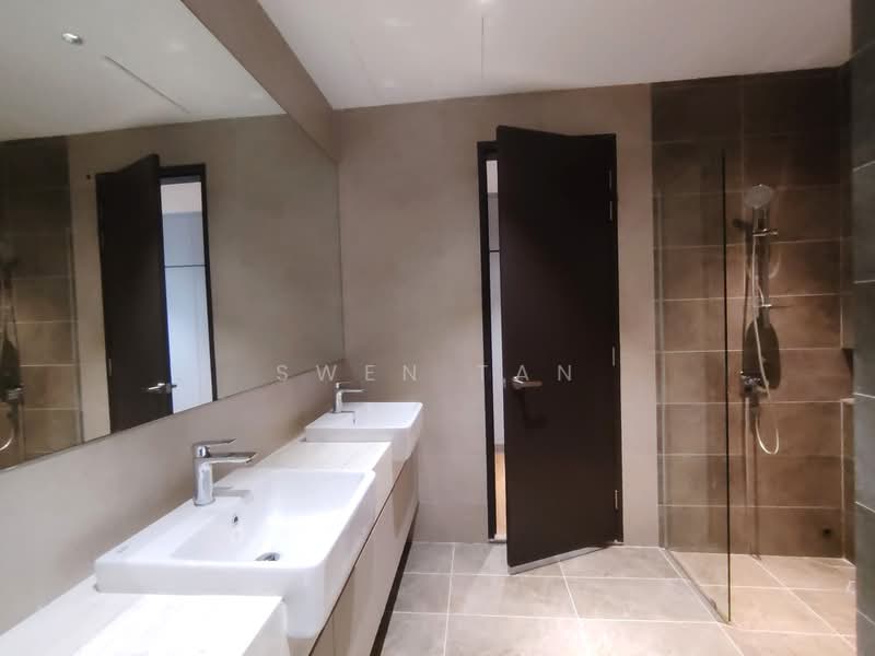 Rumah Teres untuk Dijual di Kota Kemuning (Shah Alam) - Swen Tan - Bathroom - PropertyGuru.com.my