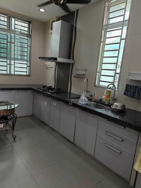 Semi-Detached House for Sale in Taman Selayang (Butterworth) - FU HOW - Kitchen - PropertyGuru.com.my