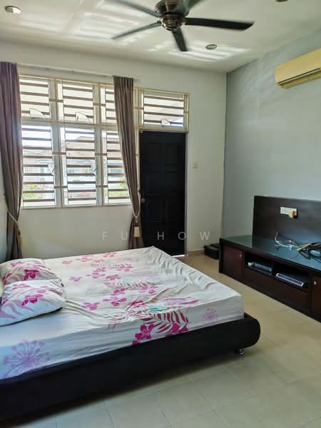 Semi-Detached House for Sale in Taman Selayang (Butterworth) - FU HOW - Bedroom - PropertyGuru.com.my