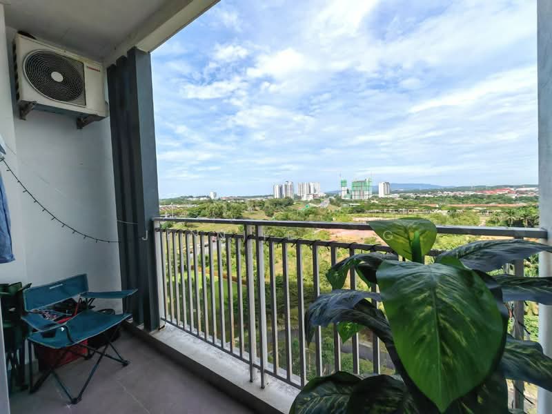 Kediaman Servis untuk Dijual di Centra Residences - Jennifer Ng - Balcony - PropertyGuru.com.my