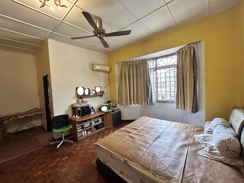 Rumah Teres 2 Tingkat untuk Dijual di Taman Sri Manja (Petaling Jaya) - Simon Khoo - Bedroom - PropertyGuru.com.my