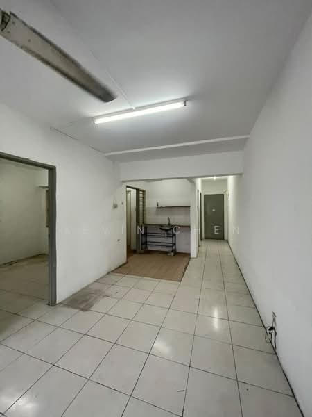Rumah Flat untuk Dijual di Cemara - Kevin Chen - Kitchen - PropertyGuru.com.my