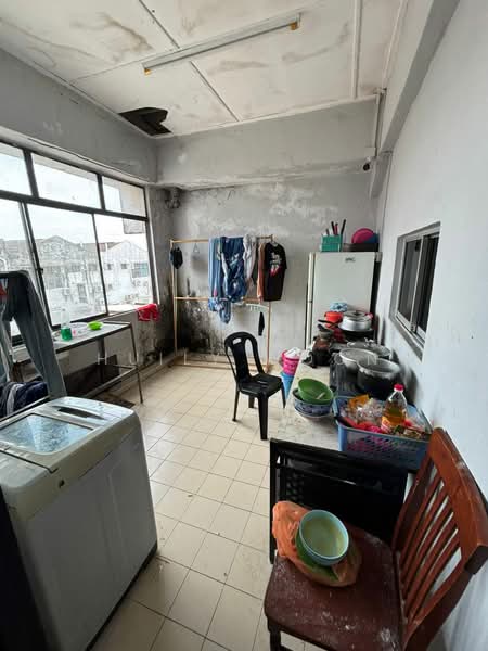 Shop for Sale in Taman Anggerik (Tampoi) - Huily Woon - Kitchen - PropertyGuru.com.my