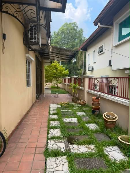 Bungalow for Sale in Bandar Country Homes (Rawang) - Vikram . - Exterior - PropertyGuru.com.my